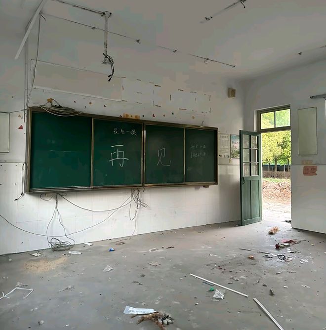 “全校学生成绩都很稳定”，乡村老师晒现状：14:30分就全校放学了(图2)