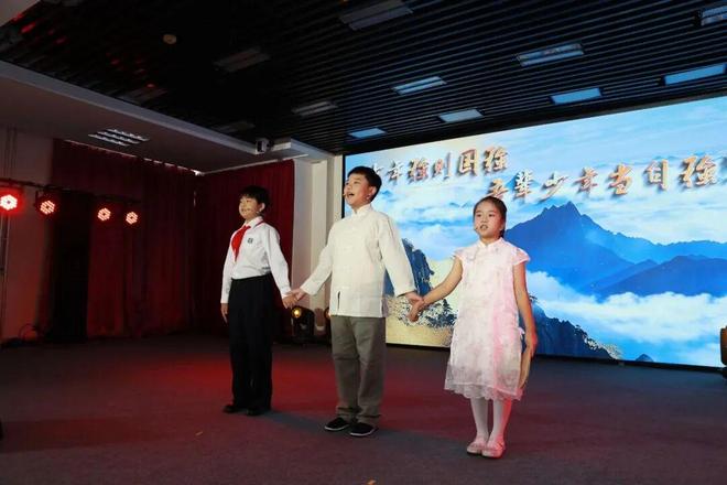 歌声里重走“长征路” 、红色阅读会品读英雄……| 一周校园新鲜事(图2)