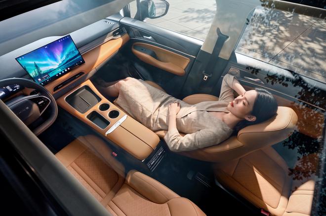 搭载华为乾崑智驾ADS 5 SE 星海V6上市9.99万起(图6)