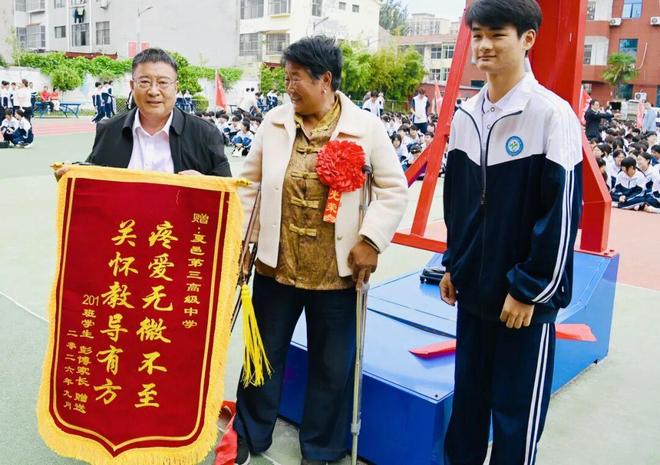 托住县城“后排”的孩子—— 一所县域民办高中的托底答卷(图5)