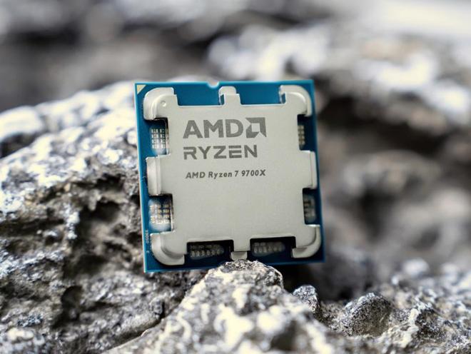 怎么选?锐龙9700X+单条DDR5实战14700K+双通道DDR4(图5)