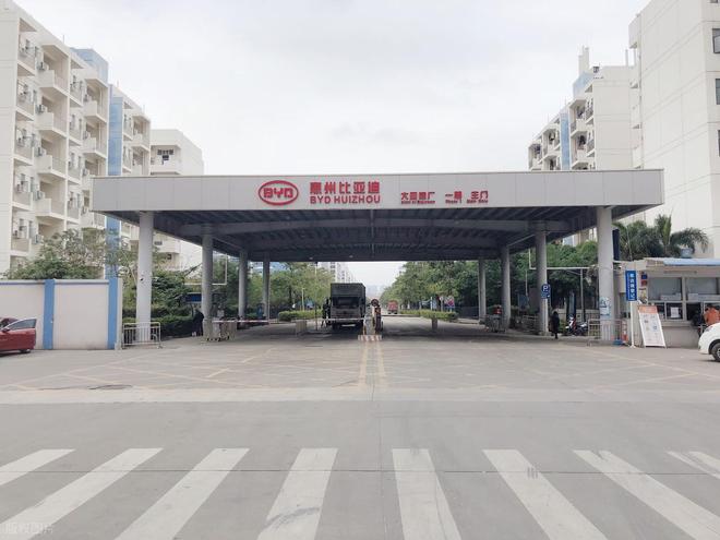 比亚迪越来越挑剔？校招聚焦36所高校985占大半，门槛真的变高了吗？(图4)