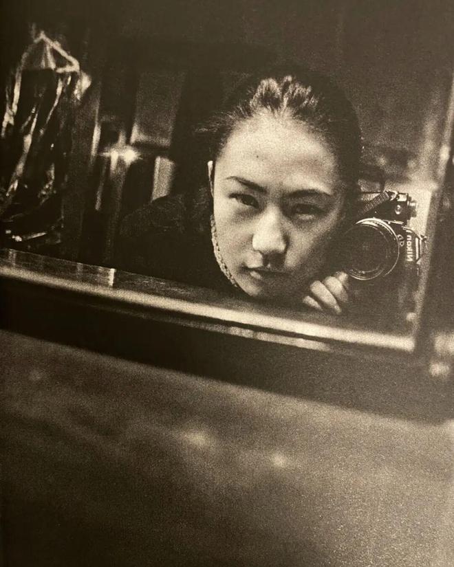 窦佳嫄x高原，在画廊打开了私人相册(图7)
