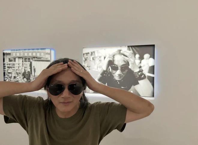 窦佳嫄x高原，在画廊打开了私人相册(图9)