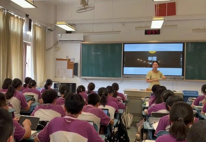“举报学校不管用，家长直接举报教育局”，出事后，校长却先慌了(图6)