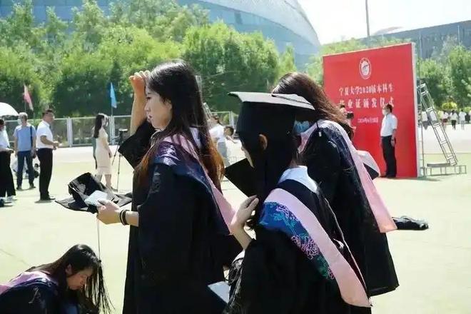 北京化工大学9名研究生被退学,学校公布原因,令人感到无语(图7)