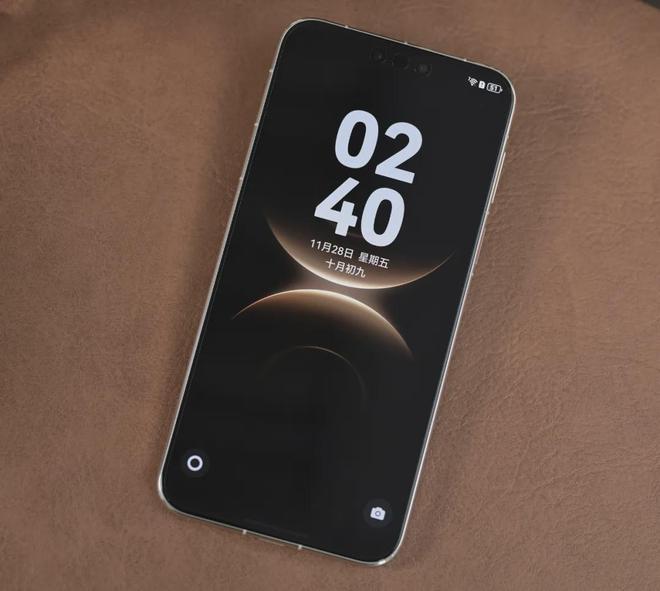 能打电话的相机!华为Mate90 Pro Max典藏版曝光:麒麟9050 Pro+外接巨炮(图3)