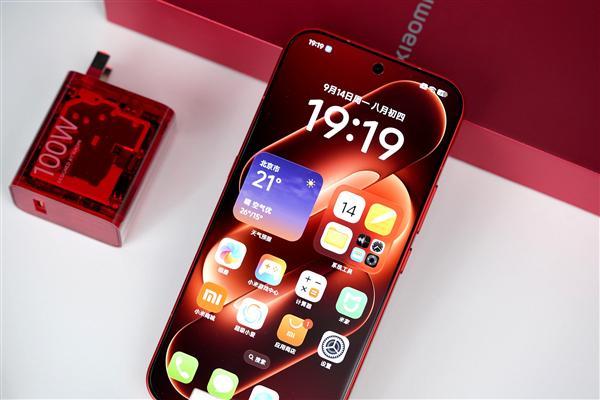 骚气的有点儿犯规!小米18 Pro Max透明探索版图赏(图5)