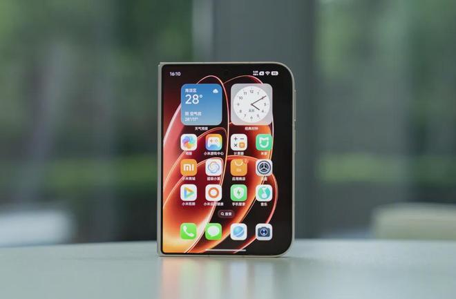 万元国产机,4天狂卖近4万台!小米18 Fold用销量扇了所有质疑者一巴掌(图4)