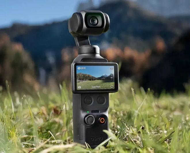 华为LOGO现身大疆云台相机!HUAWEI × DJI Osmo Pocket 4(图2)