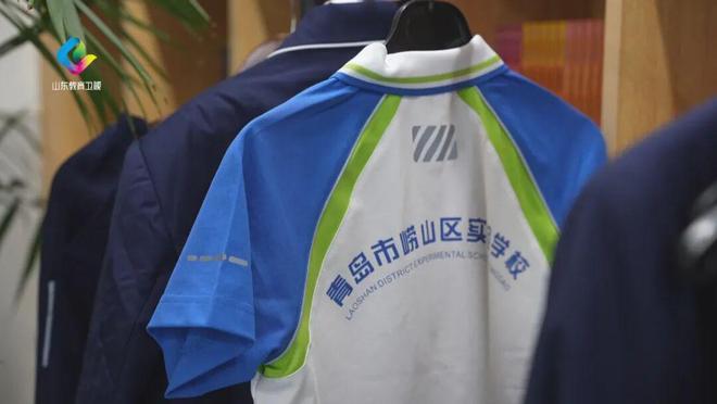 教育纵深 | 小校服 大民生(图2)