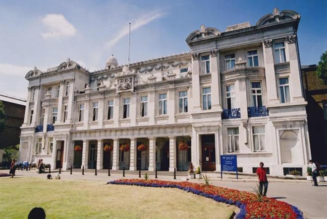 为什么英国大学最喜欢中国留学生？(图6)