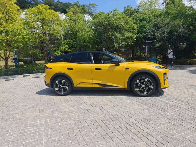 搭载豆包大模型/智驾升级 深蓝S07 AI激光版上市14.99万元起(图5)