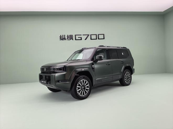 搭华为乾崑ADS 5/设计风格换新 2027款纵横G700售30.49万起(图6)