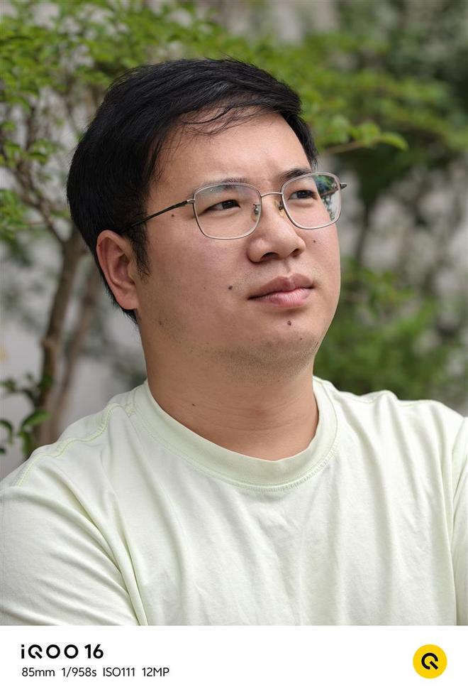 骁龙8超级至尊版 + Q4电竞芯 iQOO16手机全面评测:支持手游光追的双芯全能旗舰(图67)