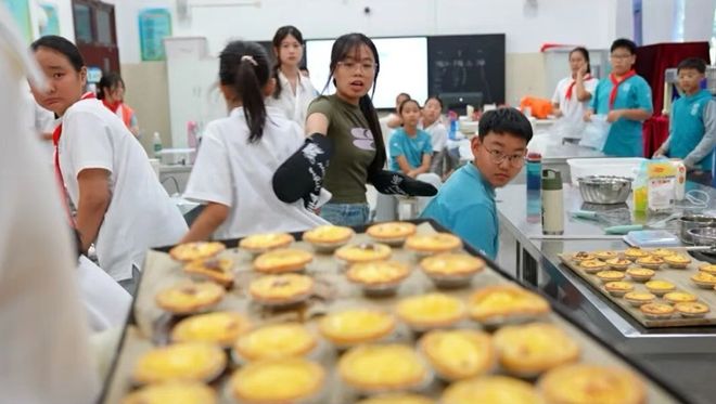 每周半天！北京多所中小学出校门上课去！(图9)