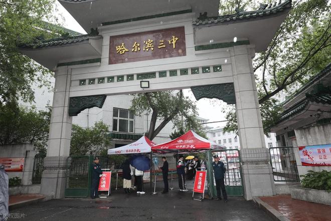 2026黑龙江化学省赛风云榜,哈三中包揽全省前两名,师附省一最多(图3)