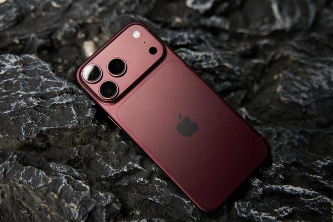 iPhone 18 Pro销量大涨！史上最贵却卖爆，有钱人真变多了？(图2)