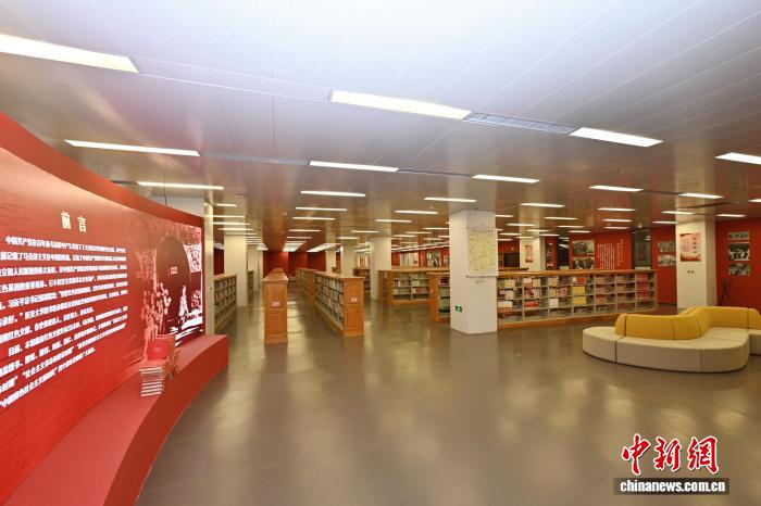 （文化中国行·校馆弦歌）延安大学图书馆：活化红色典藏，赋能书香育人(图3)
