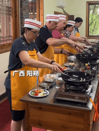 十一长假，中产挤爆“旅游兴趣班”(图9)
