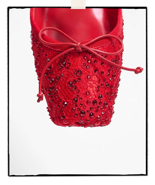 Christian Louboutin的魅力,不止一双红底鞋(图17)