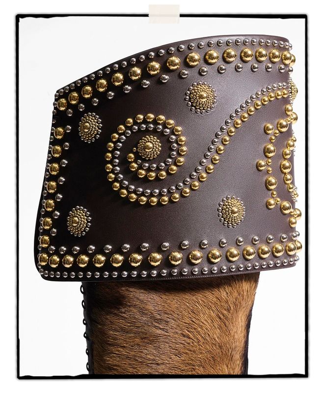 Christian Louboutin的魅力,不止一双红底鞋(图19)