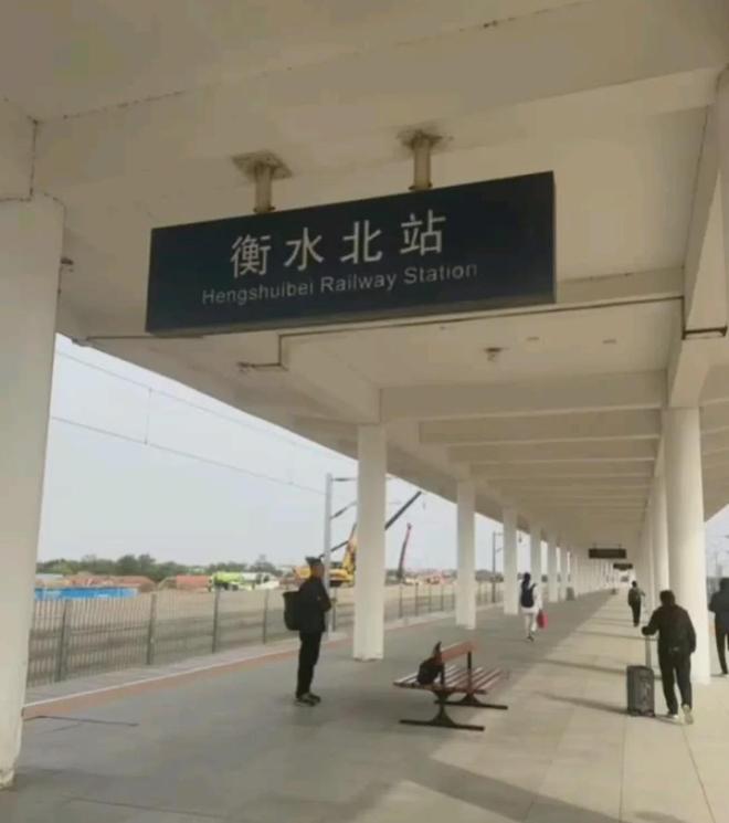 河南一601分考生从天理退学，复读仅涨2分上厦大马校，本人回应：运气好，位次涨1万多，外语涨了18分(图3)