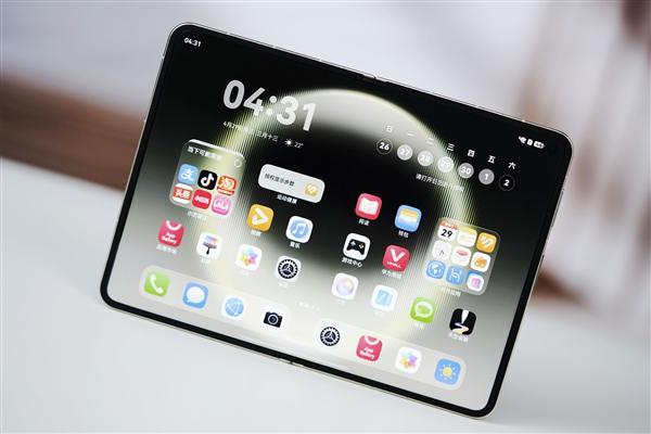 余承东欢迎苹果加入折叠屏竞争：iPhone Duo发布后 华