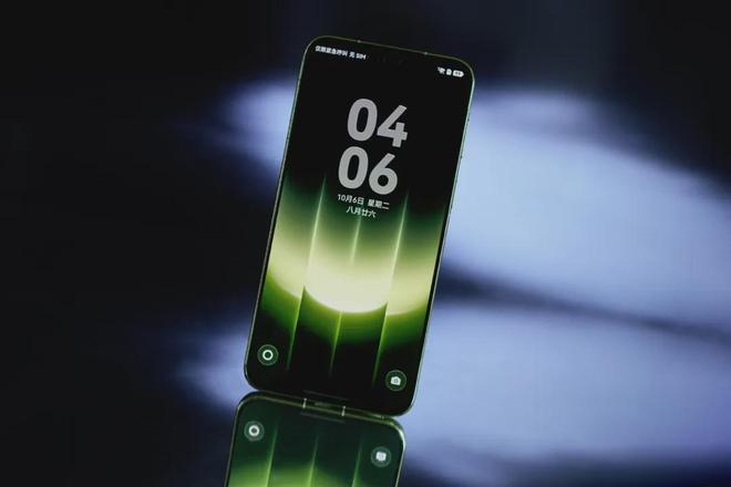 27万台首销炸场！华为Mate90系列卖爆了，四成人买了最贵那款(图4)