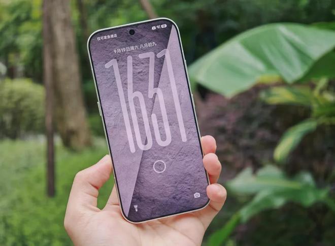 小米18 Pro Max与华为Mate90 Pro Max：对比后，选择会纠结吗？(图3)