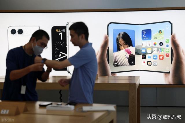 还得是苹果！iPhone Duo 强制 APP 适配，不适配直接下架，安卓办不到(图2)