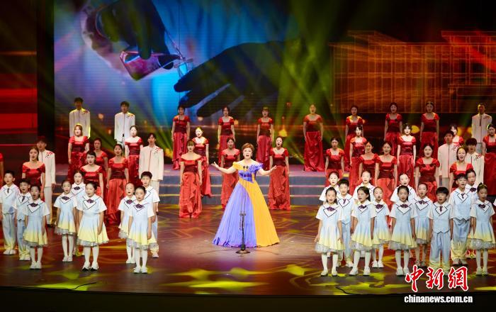 中俄携手共育音乐人才 重庆柴可夫斯基音乐学院迎来首届新生(图3)