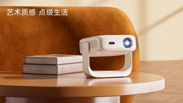 小房间也有百吋浪漫，哈趣H3高亮版随摆随投(图1)