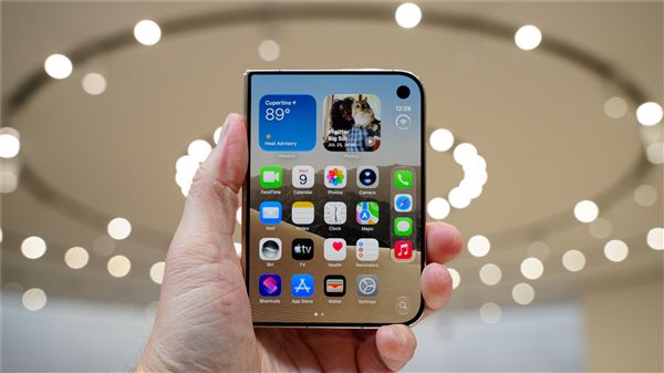 史无前例！iPhone Duo首次开机显示用户名：情绪价值拉满(图3)