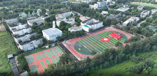建校35年，西城这所学校亮出了超强“底牌”(图2)