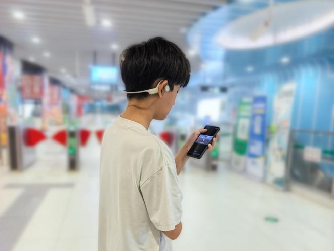 禁止手机进校园，为啥还有家长支持孩子偷偷带？