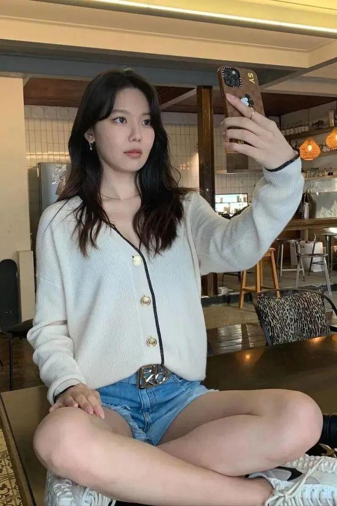 开衫，是秋天最好穿的衣服(图30)