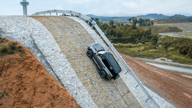 安全是最贵的配置 也是银河战舰700“敢冲”的底气(图9)
