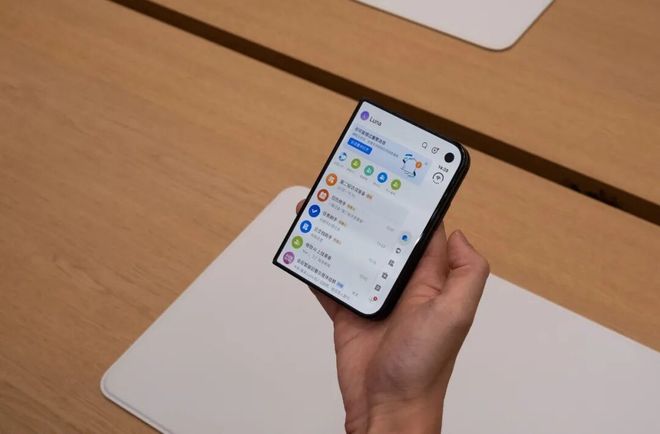 我用 iPhone Duo 刷小红书、淘宝、飞书，发现作用不只是装「阔」(图6)