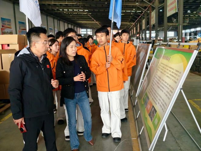 榆林市横山区直播电商协会联合横山职教中心师生赴武功县开展电商社会实践调研活动(图2)